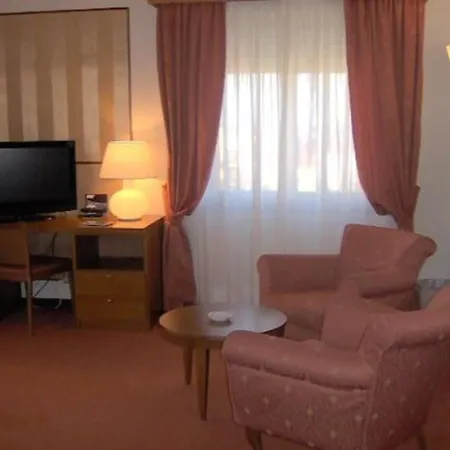Hotell 3 Querce