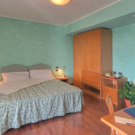 3 Querce Hotel 3*